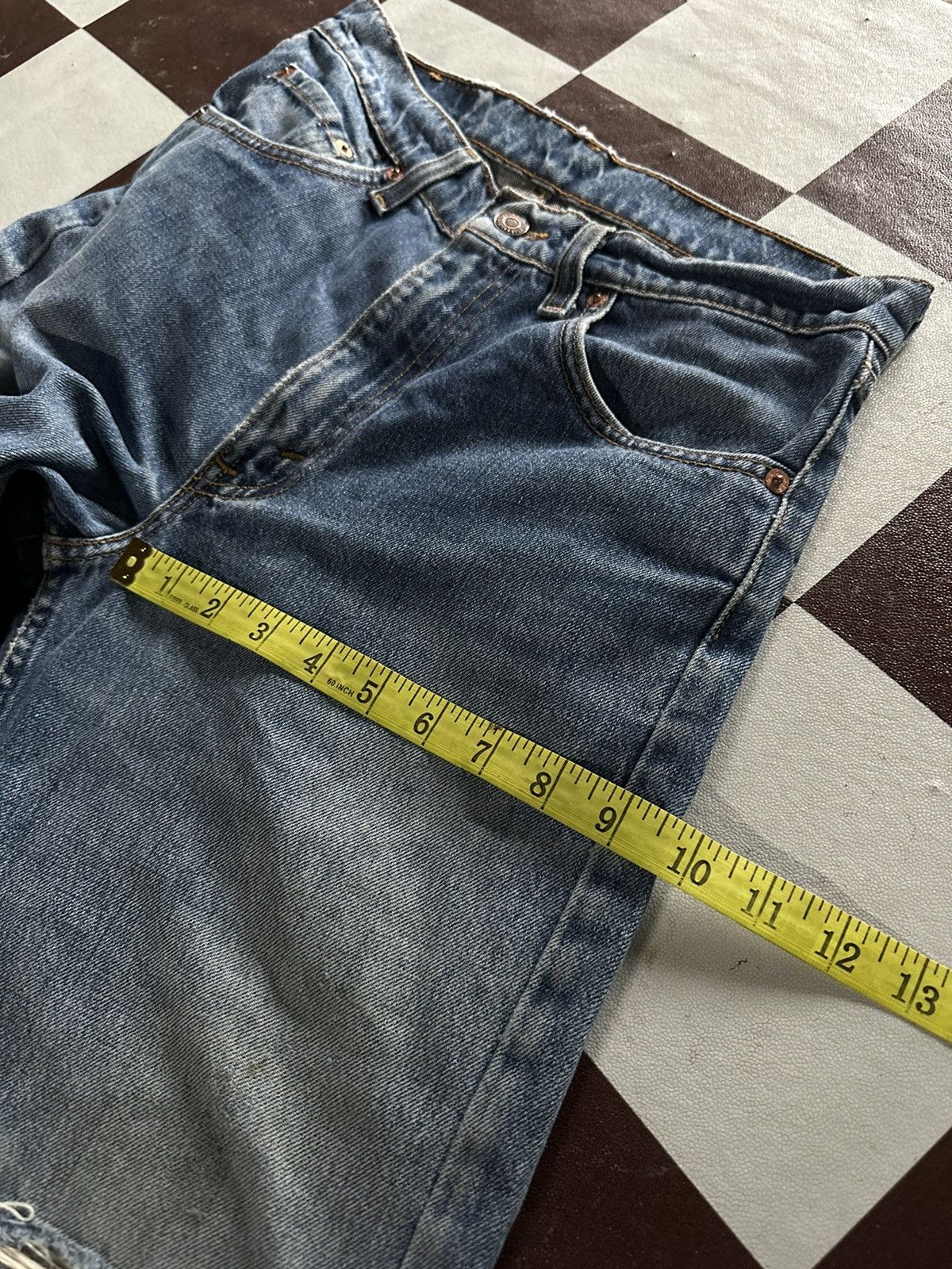 Levi's Vintage Levi’s 501 denim jeans Size US 28 / EU 44 - 14 Thumbnail