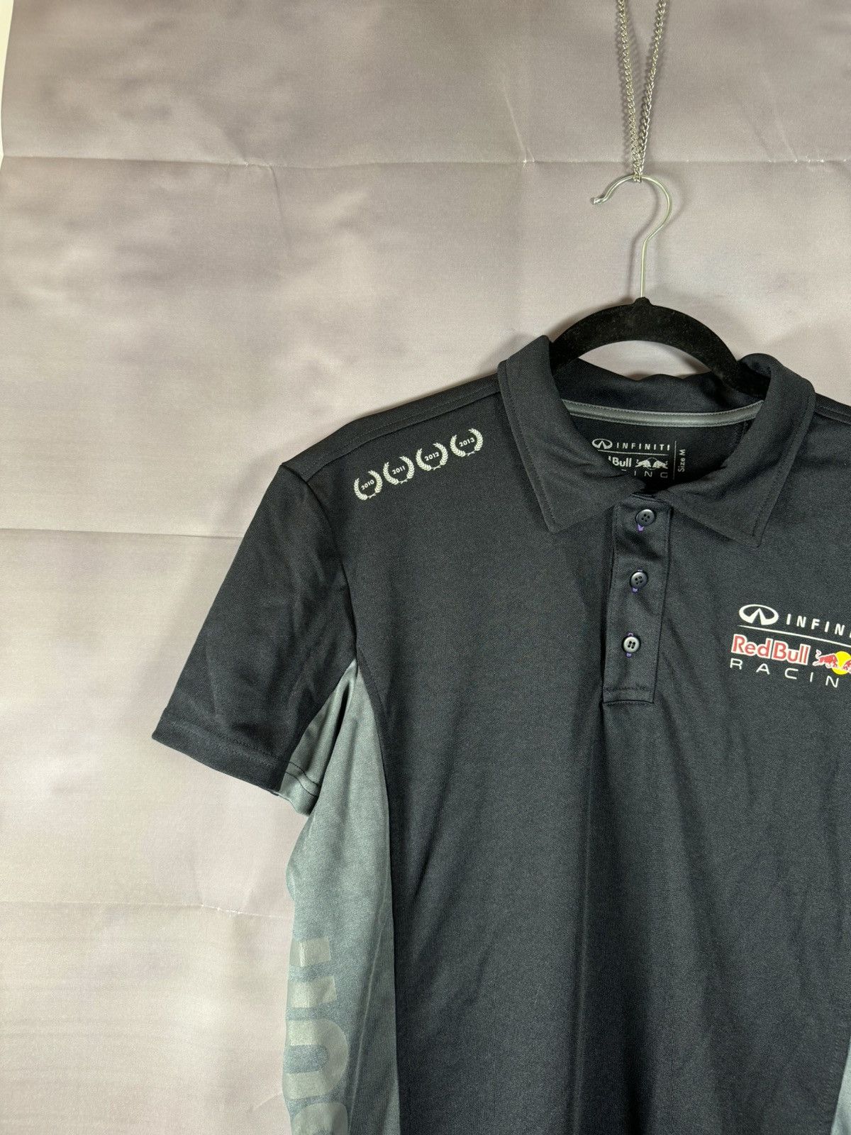Formula 1 × Red Bull Infiniti Red Bull Racing Team Formula 1 Jersey Polo Tee M sz Size US M / EU 48-50 / 2 - 3 Thumbnail