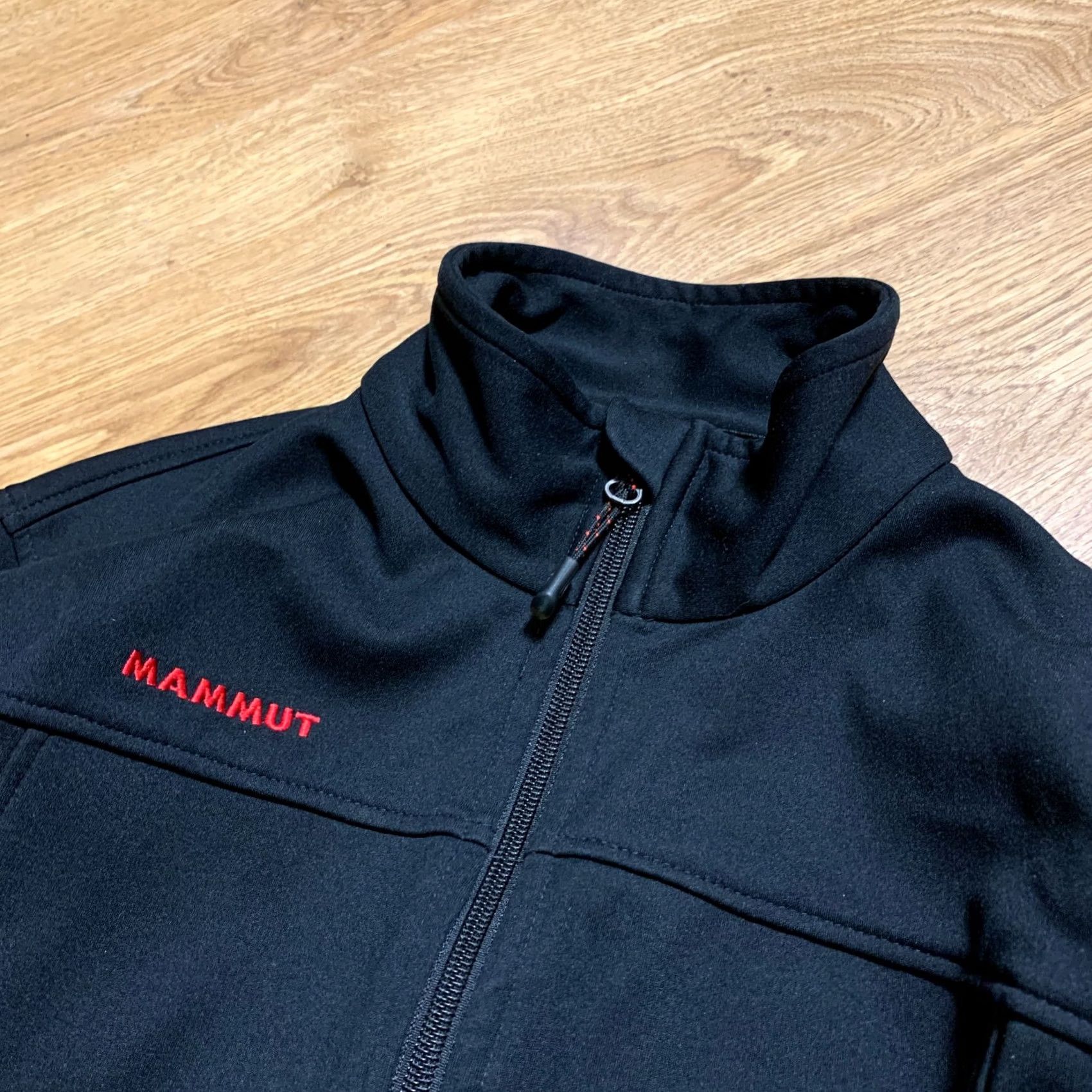 Mammut Mammut Ultimate Womens Windstopper Jacket S Windbreaker Softshell Black Zip Regular Logo Outdoor Travel Windbreaker Mens Womens Size S / US 4 / IT 40 - 4 Thumbnail