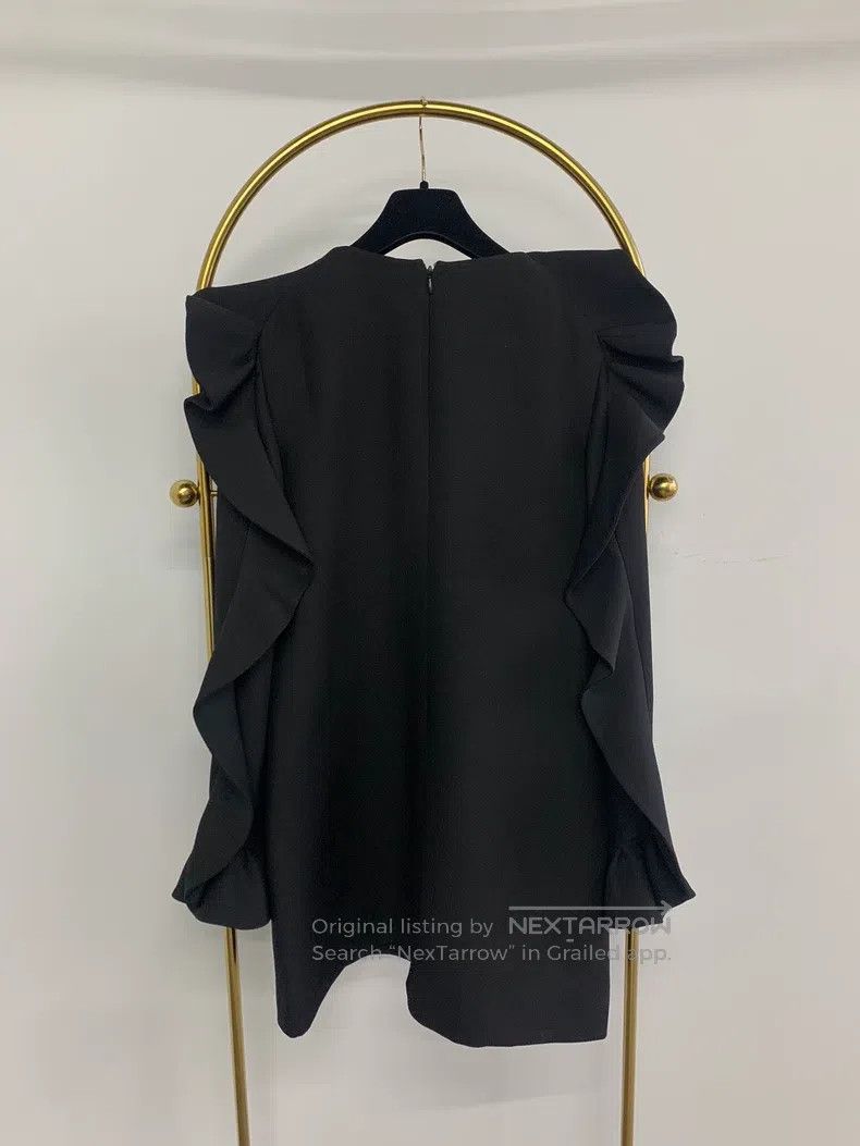 Valentino Valentino Black long-sleeved lace dress Size M / US 6-8 / IT 42-44 - 2 Thumbnail