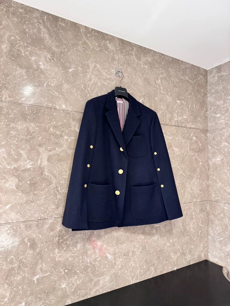 Thom Browne Thom Browne size0 A beautiful wool cloak Size US XS / EU 42 / 0 - 1 Thumbnail