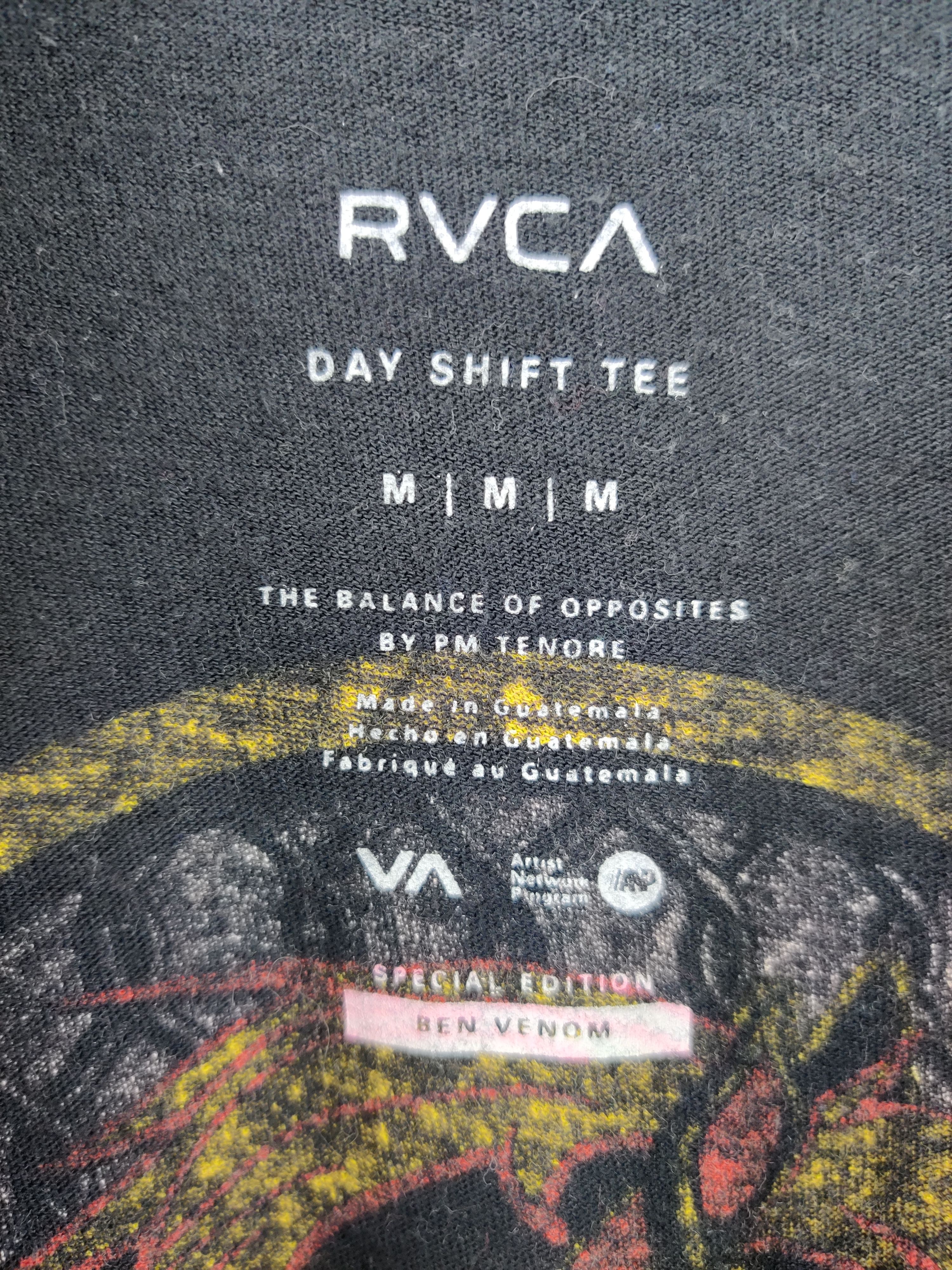 RVCA Vintage RVCA Big Logo Backhit Tee Tshirt Size US M / EU 48-50 / 2 - 6 Thumbnail