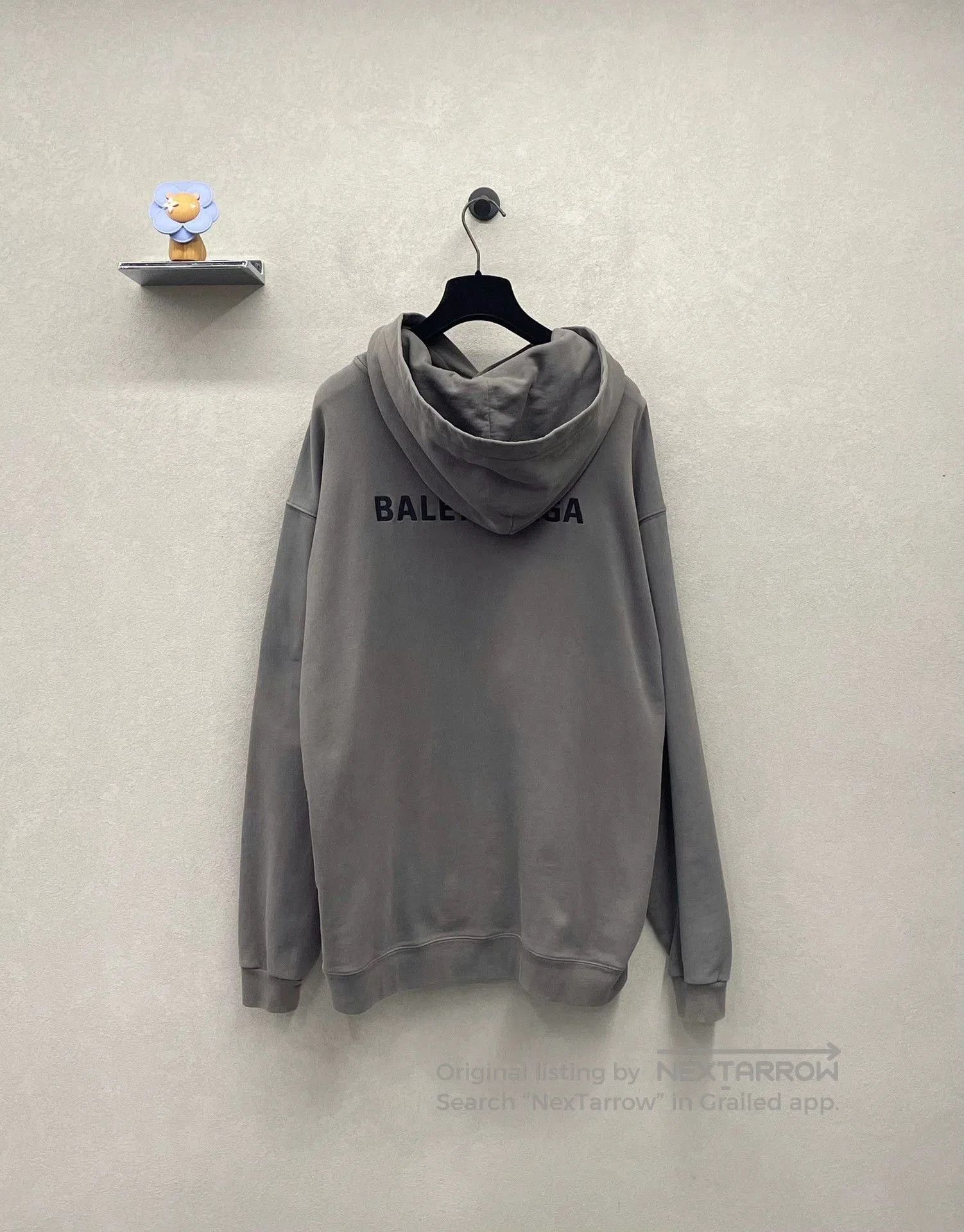 Balenciaga gray oversized hoodie from Balenciaga. Size US S / EU 44-46 / 1 - 2 Thumbnail