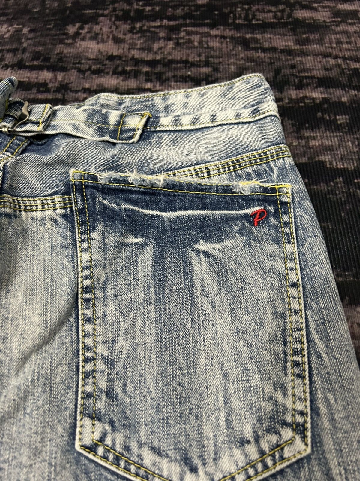 Japanese Brand Vintage Pigajeck Distressed Wash Buckle Back Jeans Size US 31 - 10 Thumbnail