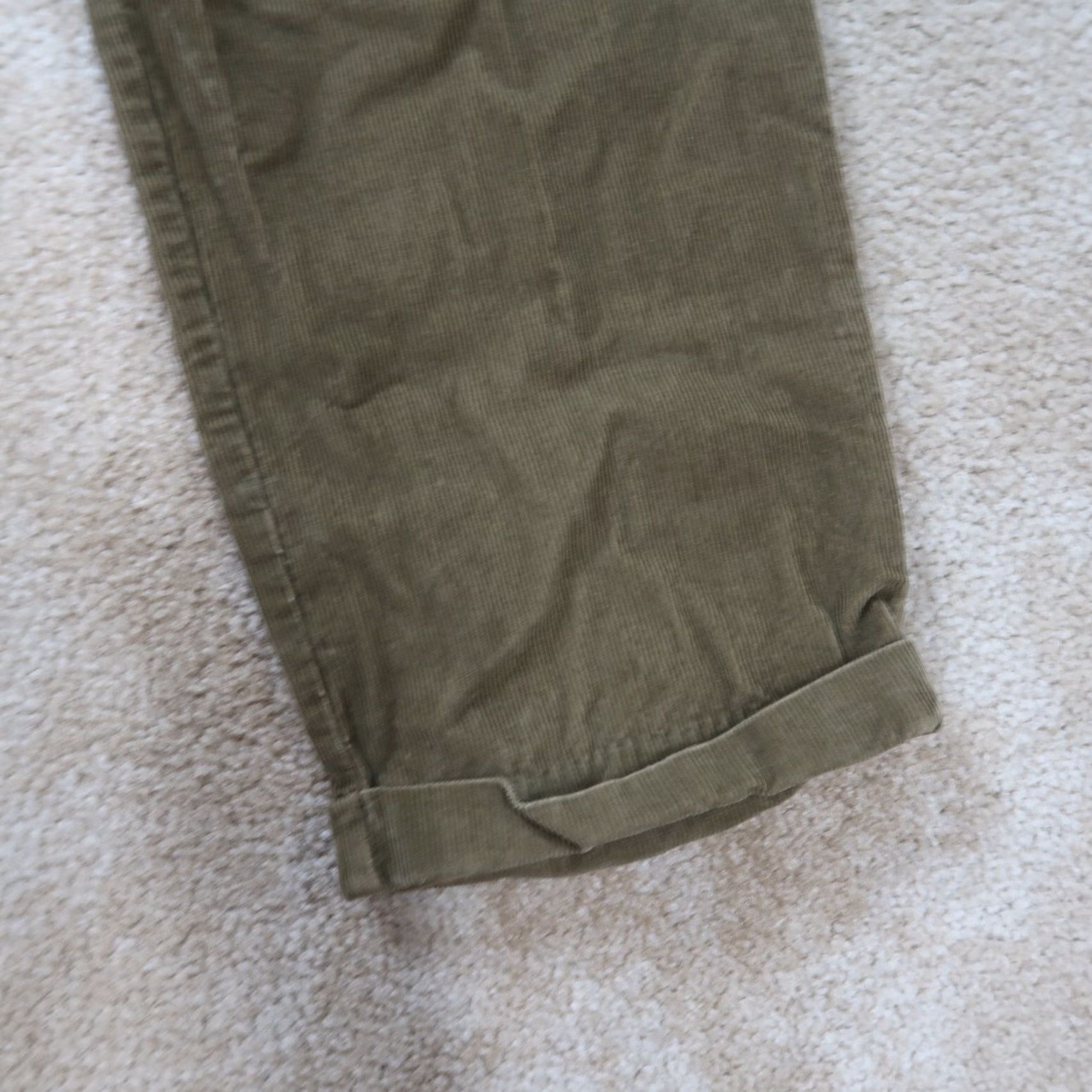 Dockers VINTAGE Dockers Khaki Pants Men 36x30 Corduroy Classic Straight Fit Pleated 5-Pocket Beige Brown MENS Size US 36 / EU 52 - 3 Thumbnail