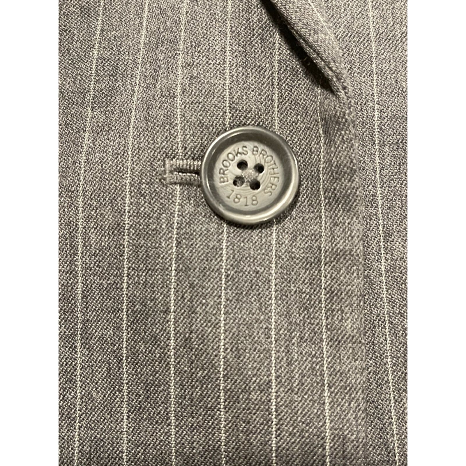 Brooks Brothers Brooks Brothers Red Fleece Blazer Wool Jacket Tollegno 1900 Gray Striped Sz 6 Women Regular Short Plaid Button Size M / US 6-8 / IT 42-44 - 5 Thumbnail