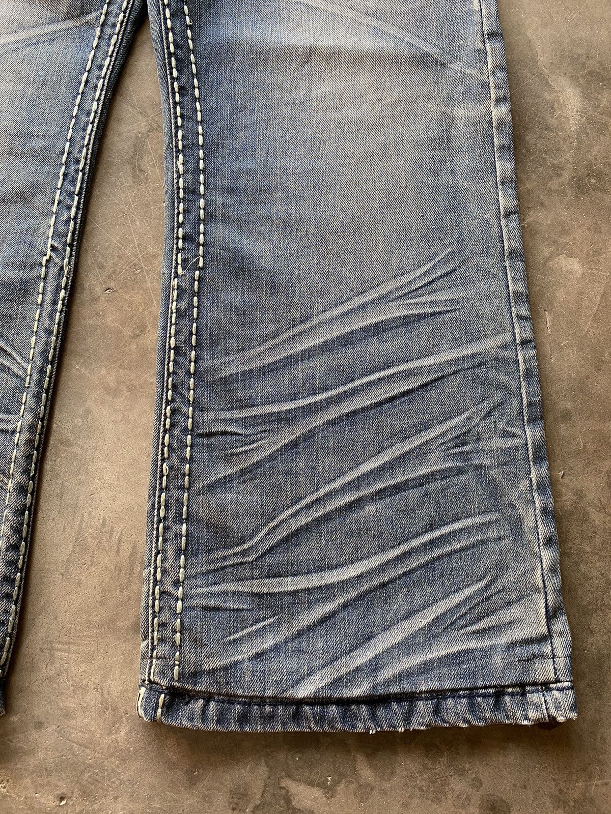 Hysteric Glamour × Japanese Brand × Tornado Mart Baggy Jeans Japanese Smash Wash Blue Distressed Denim Size US 34 / EU 50 - 10 Thumbnail
