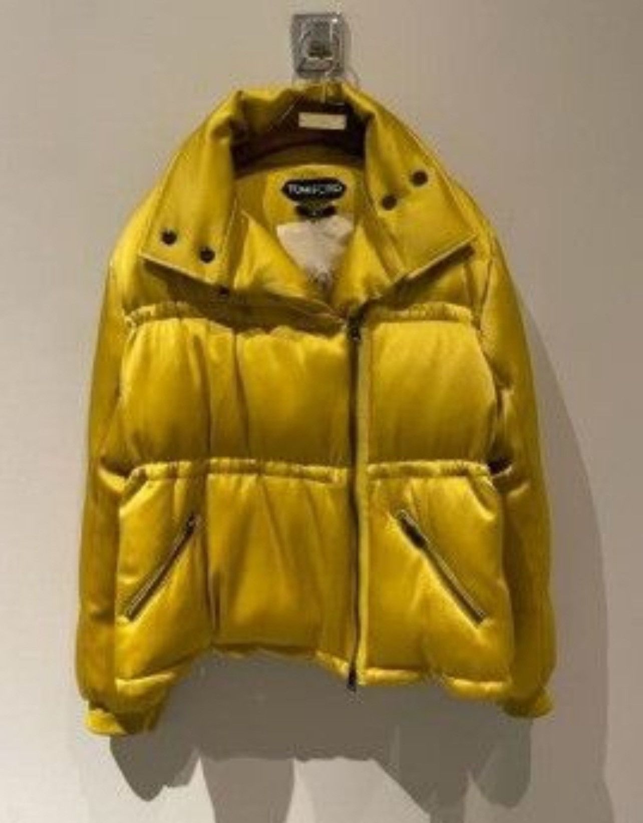 Tom Ford 01w1db10623 Down Jacket in Yellow Size XS / US 0-2 / IT 36-38 - 4 Thumbnail
