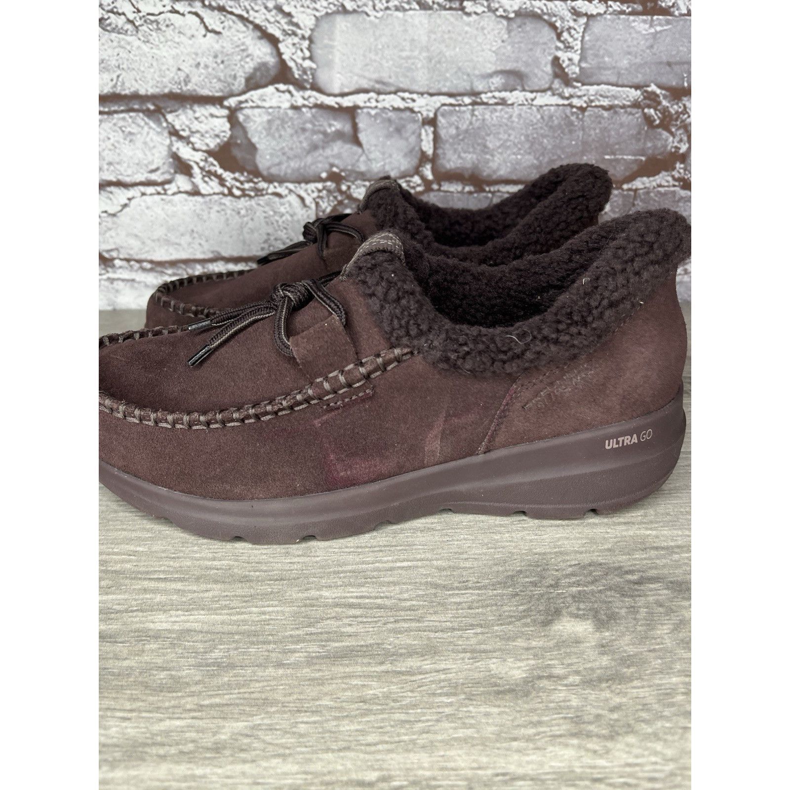 SKECHERS Skechers Glacial Ultra Millie Brown Suede Slip On Comfort Sh Size US 7.5 / IT 37.5 - 15 Thumbnail