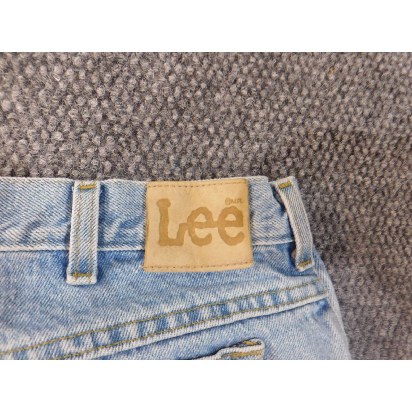 Lee Lee Jeans Men 42x30 Straight Blue Light Wash Vintage Denim Classic Work Pants Mens Regular Straight Jeans Zipper Pockets American 90s Style Size US 42 / EU 58 - 7 Thumbnail