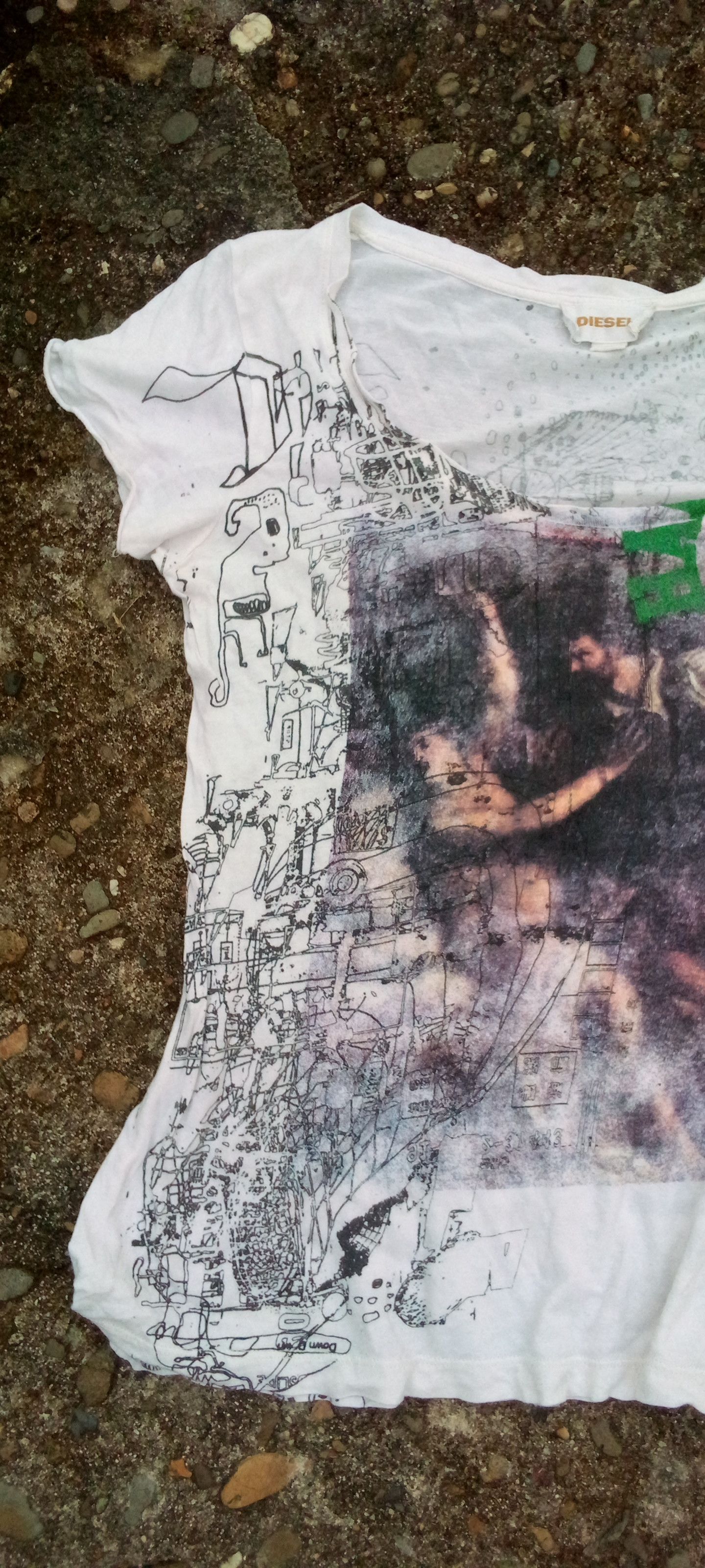 Diesel 2000s Diesel AOP Tshirt Size S / US 4 / IT 40 - 8 Thumbnail