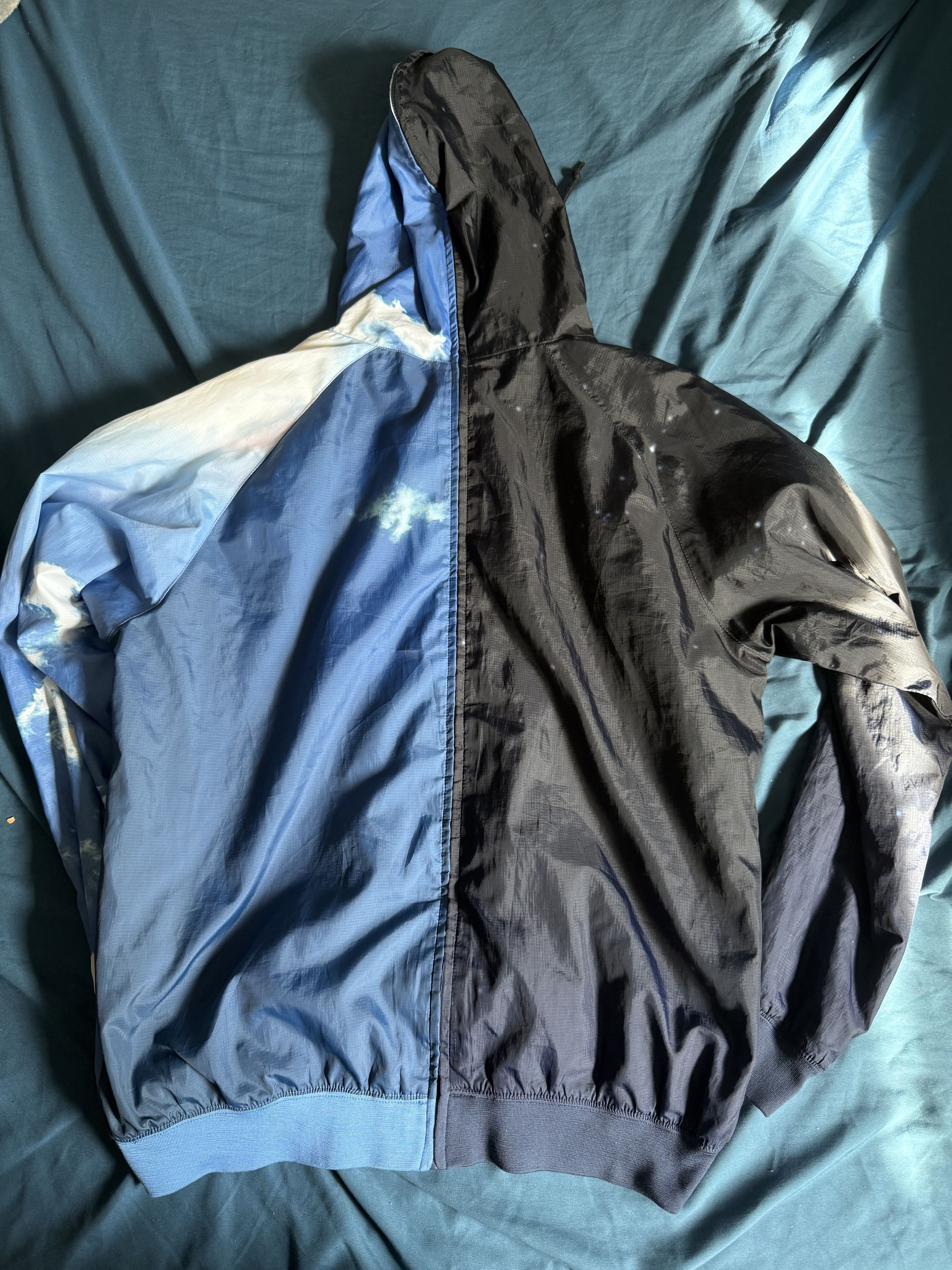 Nike Nike Split Hoodie Windrunner size LARGE "NIGHT & DAY" Size US L / EU 52-54 / 3 - 6 Thumbnail