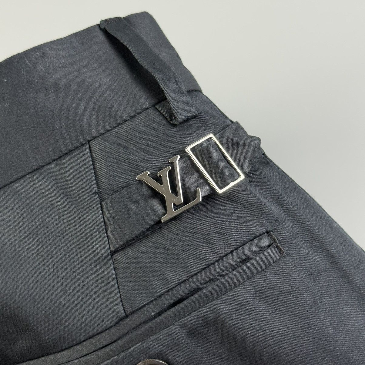 Louis Vuitton Louis Vuitton - LV Buckle Logo - Straight Trouser Size US 30 / EU 46 - 3 Thumbnail