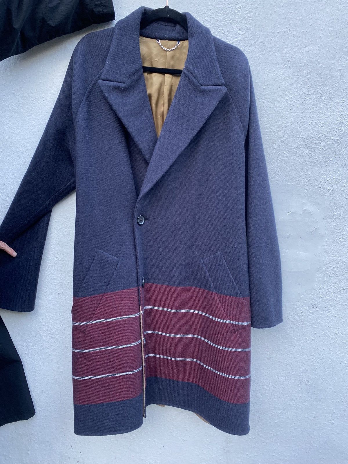 Louis Vuitton Navy wool and cashmere coat Size US M / EU 48-50 / 2 - 2 Thumbnail