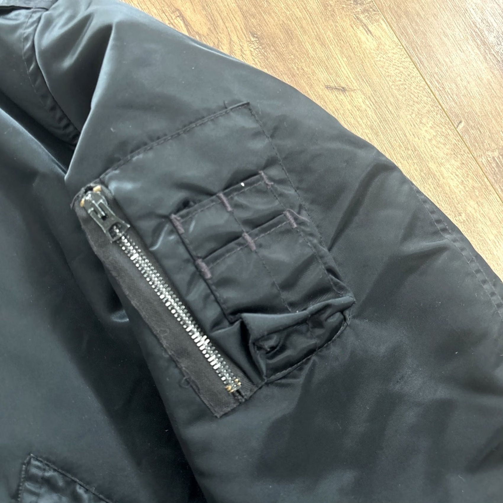 Vintage VINTAGE Globemaster C-17 MA-1 Flight Jackets Coat Men 2XL Reversible Bomber Navy Army Military Black Fur Trim Size US XXL / EU 58 / 5 - 5 Thumbnail