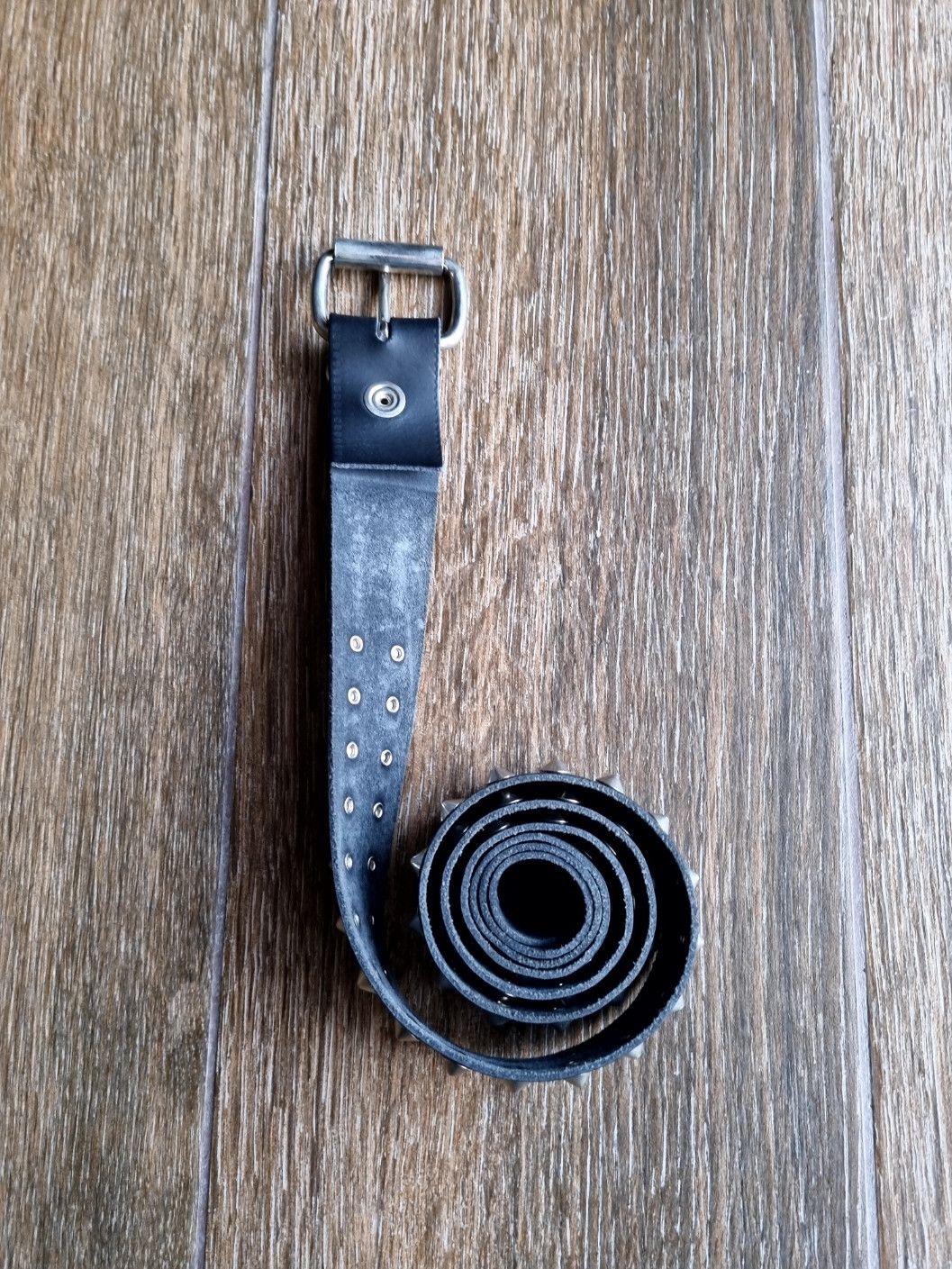 Vintage black spike belt Size 34 - 3 Thumbnail