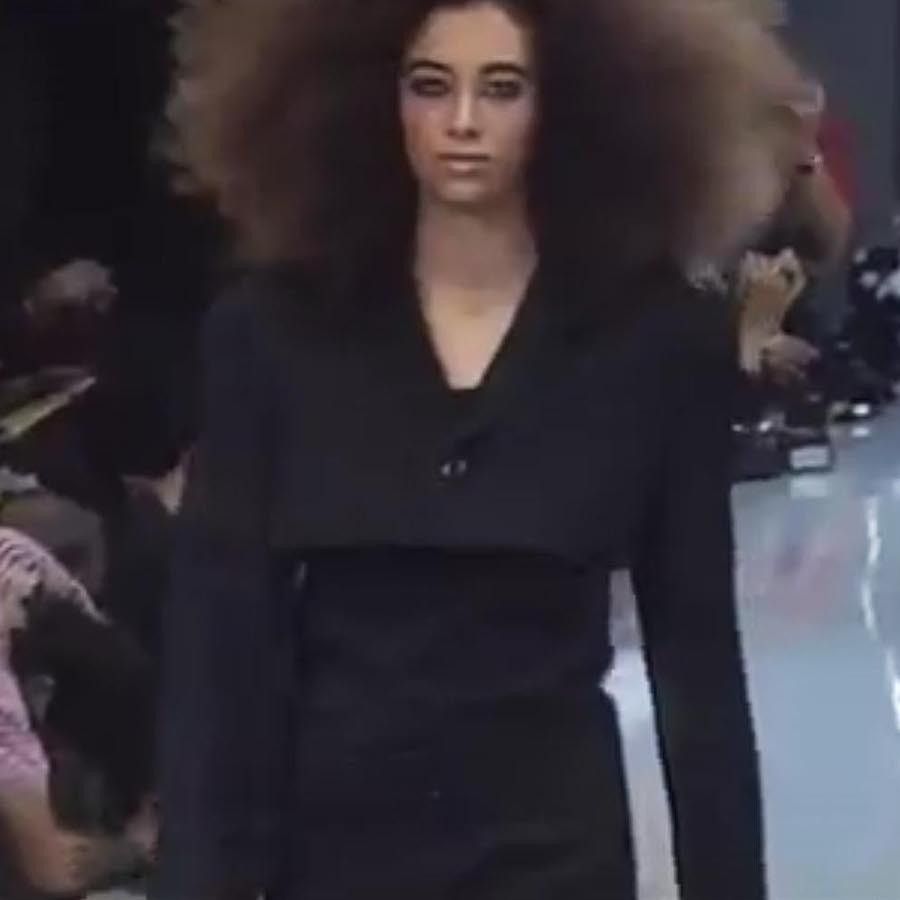Yohji Yamamoto Yohji Yamamoto Femme Wool Gabardine Cropped Tailored Jacket Size S / US 4 / IT 40 - 4 Thumbnail