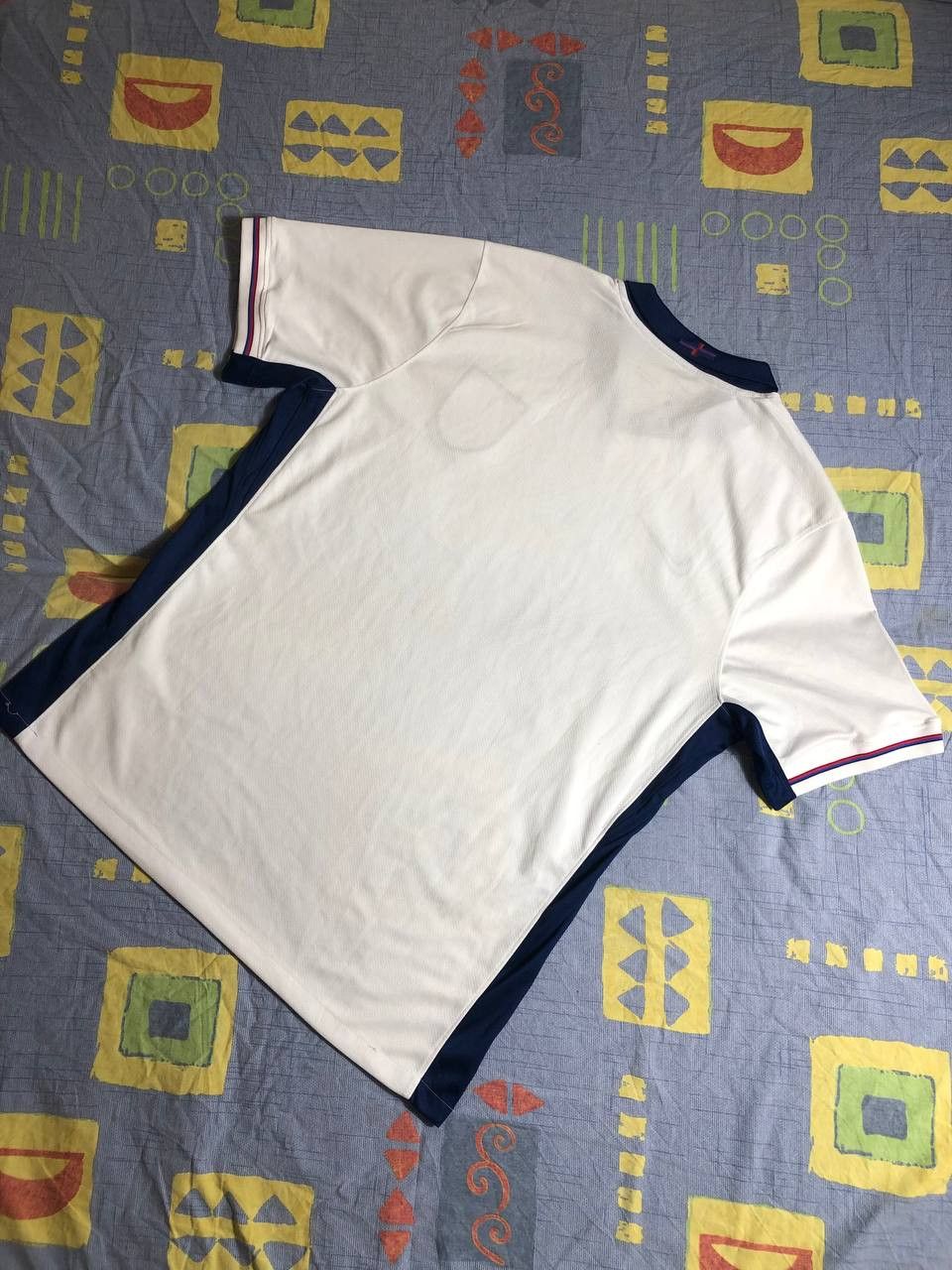 Nike Vintage Nike England Soccer Jersey shirt DRI FIT Size US XXL / EU 58 / 5 - 5 Thumbnail