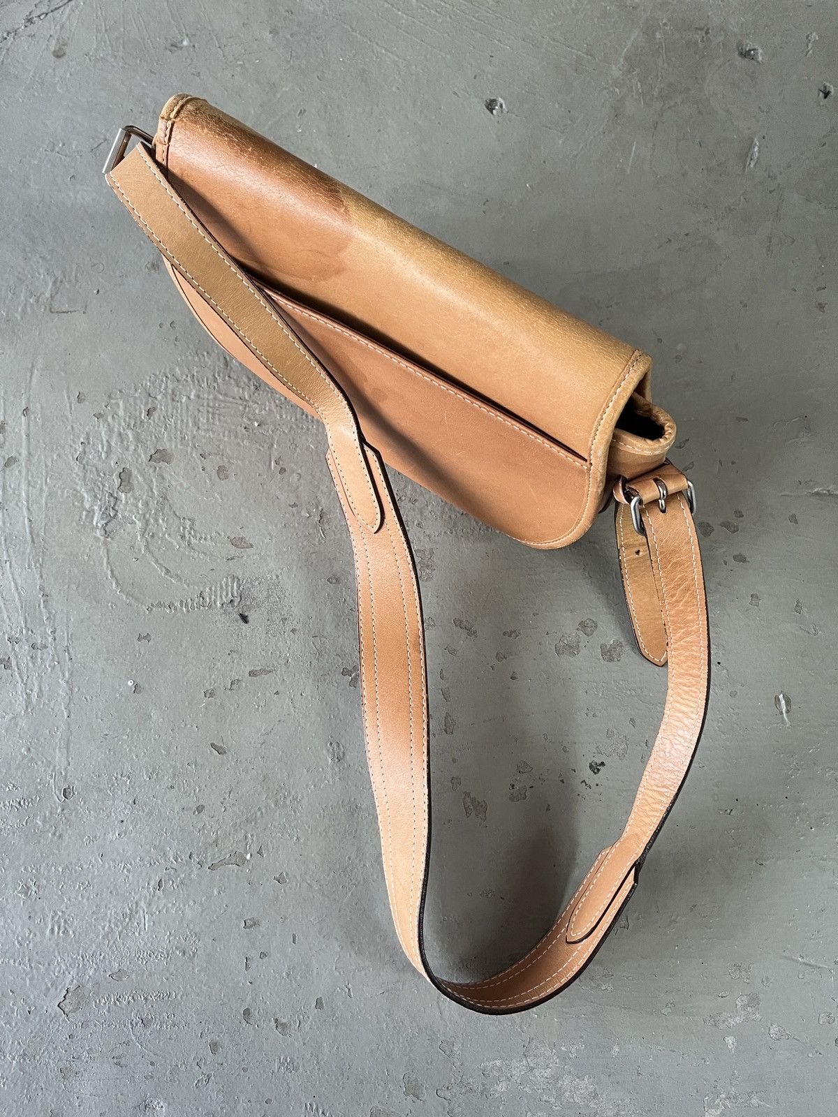 Junko Shimada × Leather Vintage Junko Shimada Part 2 Patina Suede Leather Sling Bag Size ONE SIZE - 6 Thumbnail