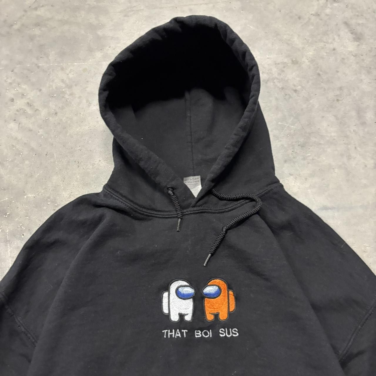 Japanese Brand × Vintage Crazy Vintage Y2K/2000s Black Among Us “That Boi Sus” Funny Embroidered Humor Hoodie! Size US L / EU 52-54 / 3 - 2 Thumbnail