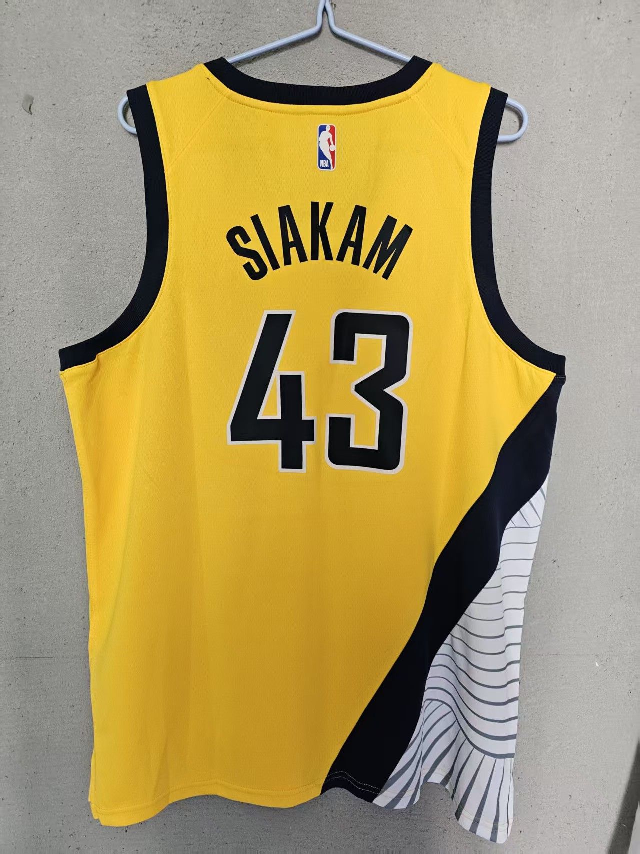 NBA Indiana Pacers #43 Pascal Siakam Jersey XXL Size US XXL / EU 58 / 5 - 2 Thumbnail