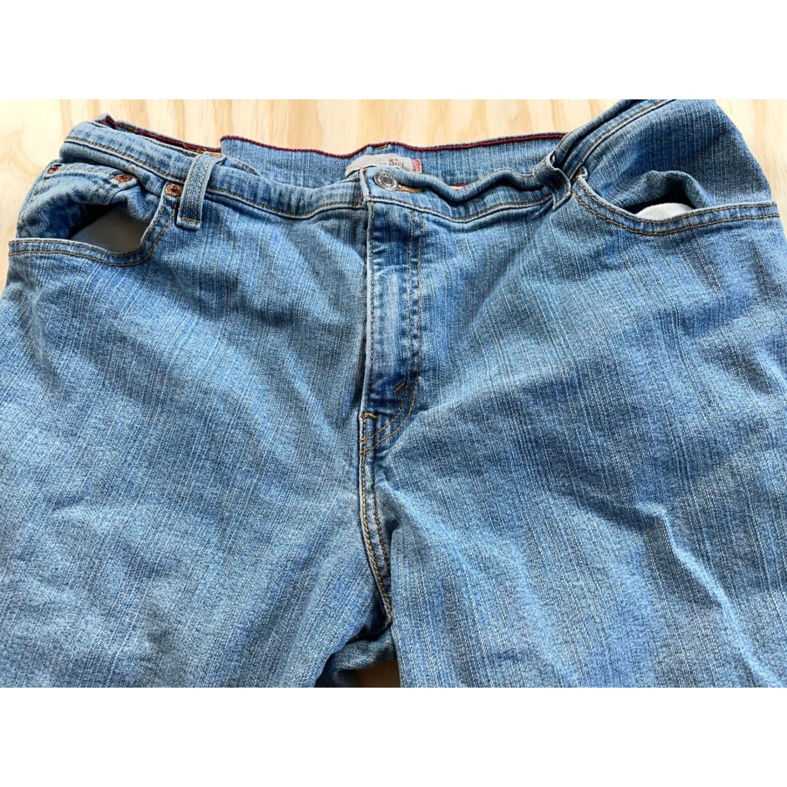 Levi's VINTAGE Levi's 550 Jeans Bootcut Women 16L (35 x 31.5) Blue Denim Regular Rise Mid Relaxed 5-Pocket Size 38" / US 16 / IT 52 - 3 Thumbnail