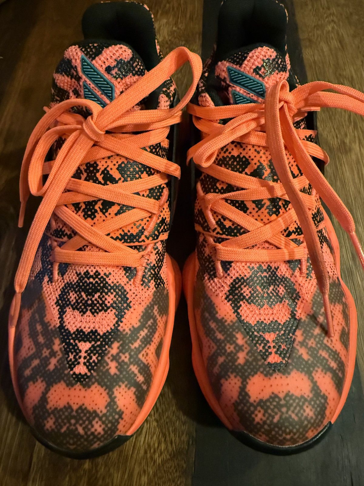 Adidas Adidas Harden Vol 4 Signal Coral Basketball Shoes Men's 7.5 Size US 7.5 / EU 40-41 - 9 Thumbnail