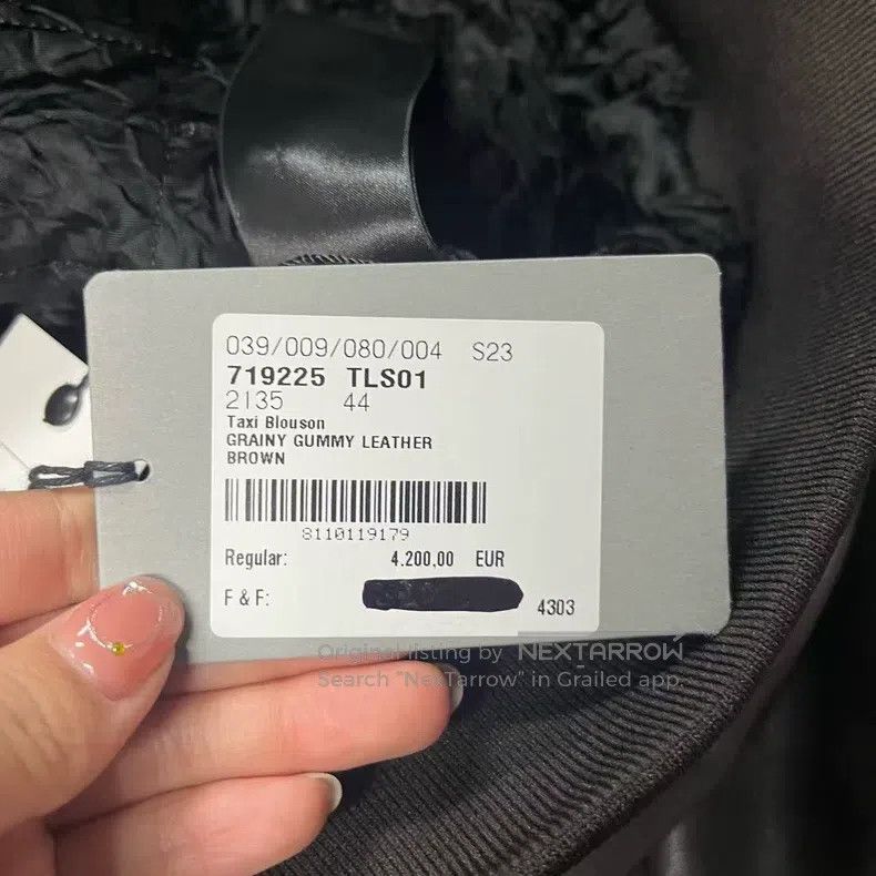 Balenciaga Balenciaga Solid color logo chest print hooded jacket Size US S / EU 44-46 / 1 - 7 Thumbnail