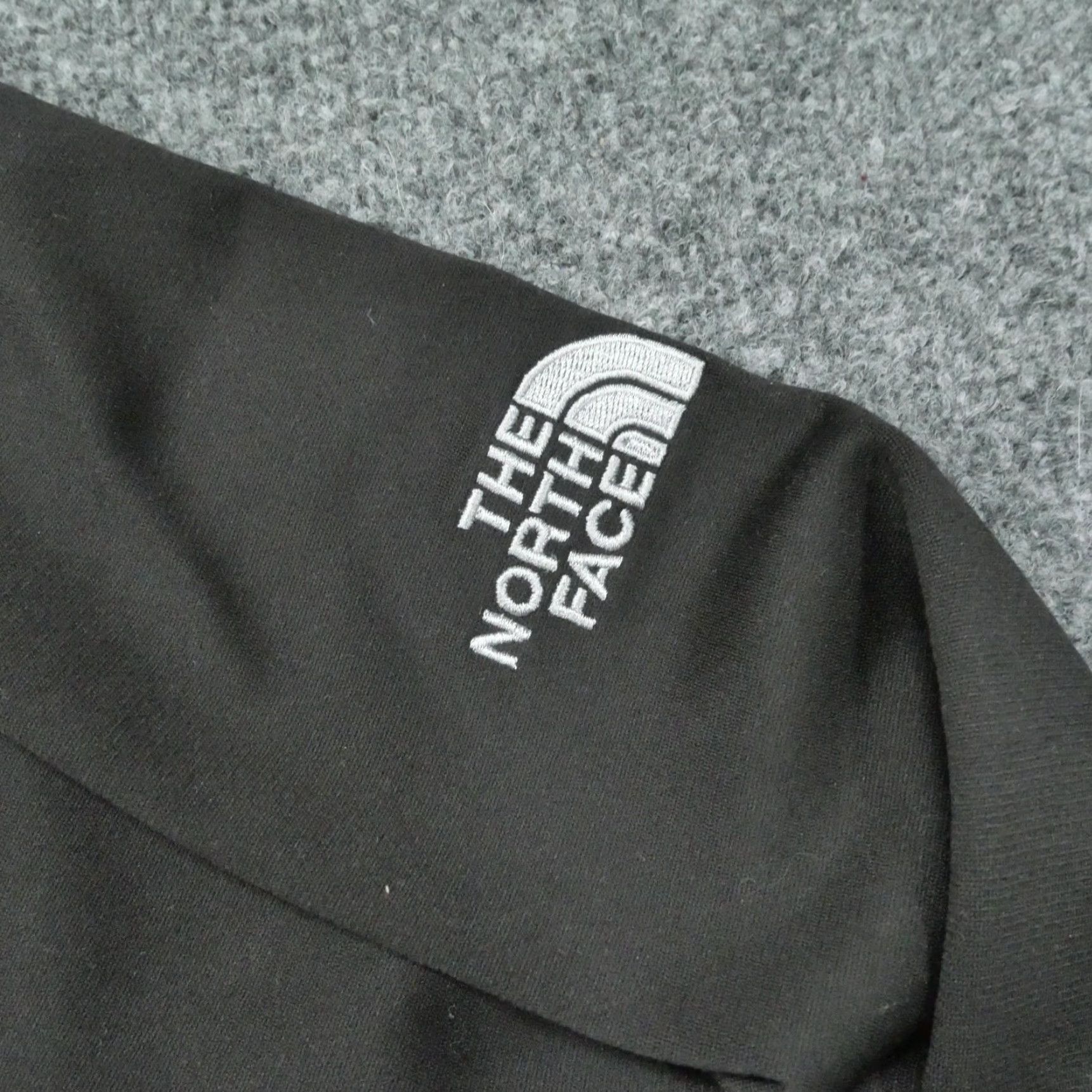 The North Face The North Face Sweatshirt Mens 2XL Black Quarter Zip Fleece Sweater Size US XXL / EU 58 / 5 - 3 Thumbnail