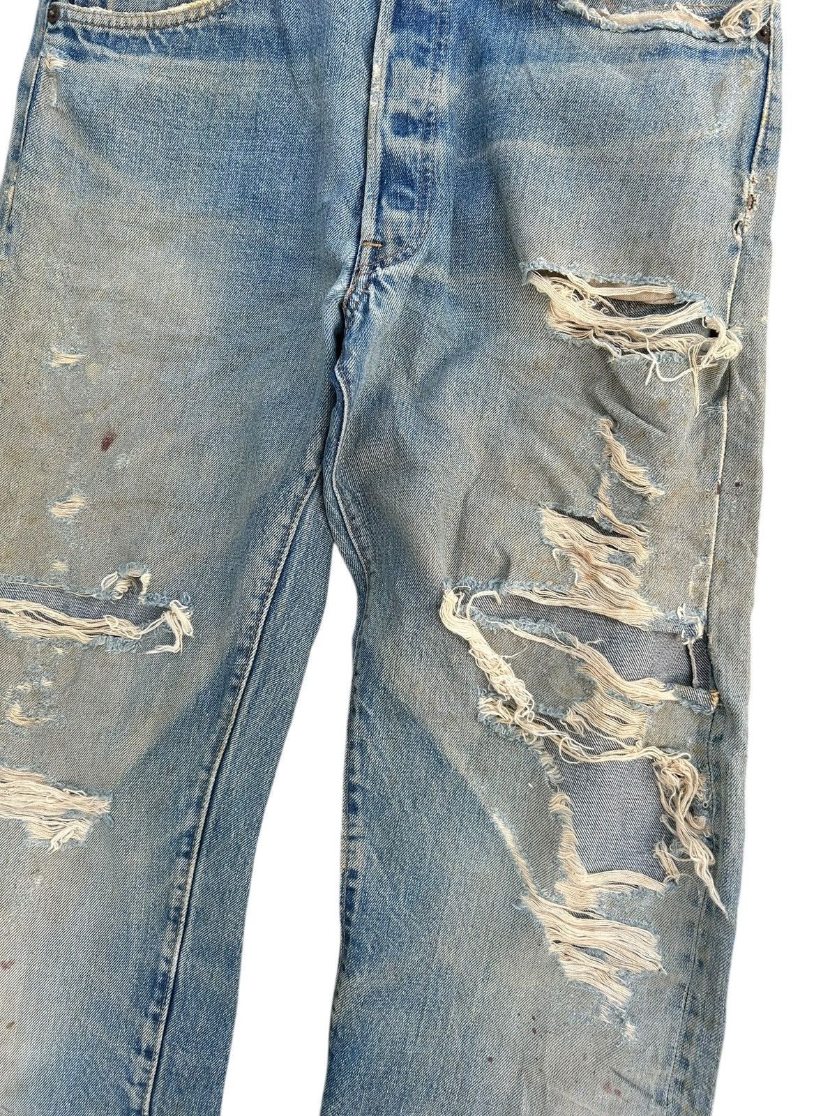 Levi's × Vintage 60s-70s THRASHED Levi's 6 Selvedge Vintage Denim Jeans Size US 32 / EU 48 - 2 Thumbnail