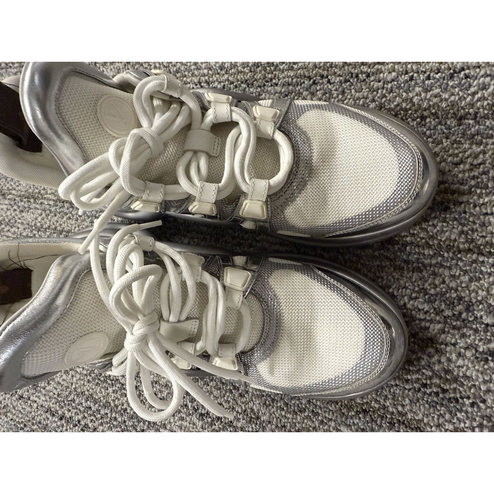 Louis Vuitton Louis Vuitton Archlight Sneakers Womens 37.5 White & Silver Size US 6.5 / IT 36.5 - 9 Thumbnail