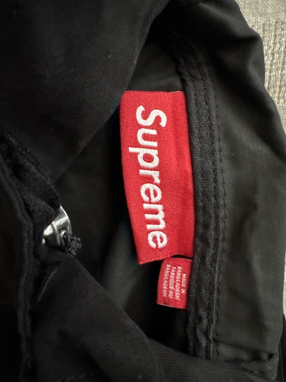 Supreme Supreme Hooded Raglan Jacket Black (SS26) Size US S / EU 44-46 / 1 - 6 Thumbnail