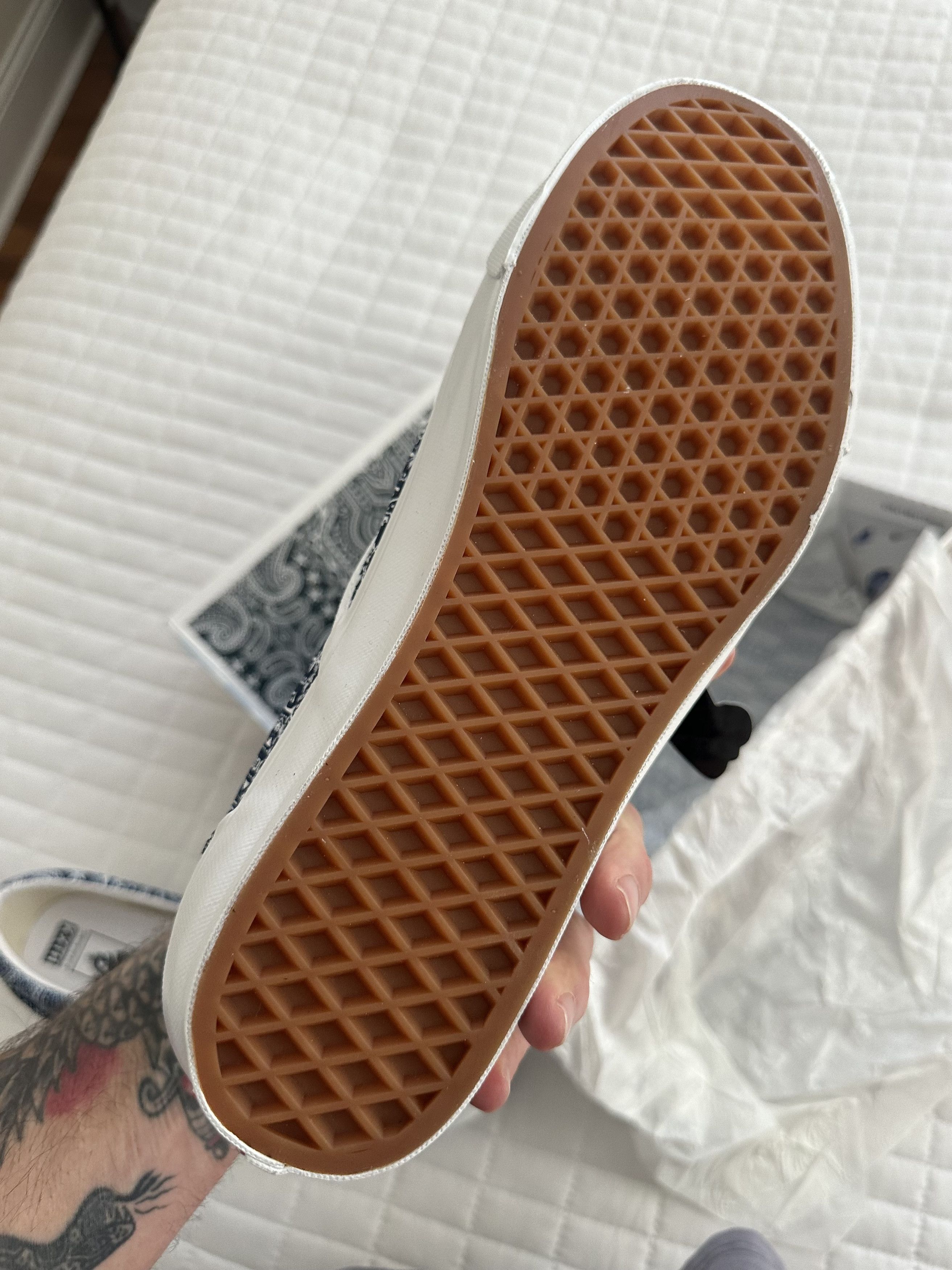 Kith × Vans KITH VANS OG CLASSIC SLIP ON 10TH ANNIVERSARY Size US 11.5 / EU 44-45 - 16 Thumbnail