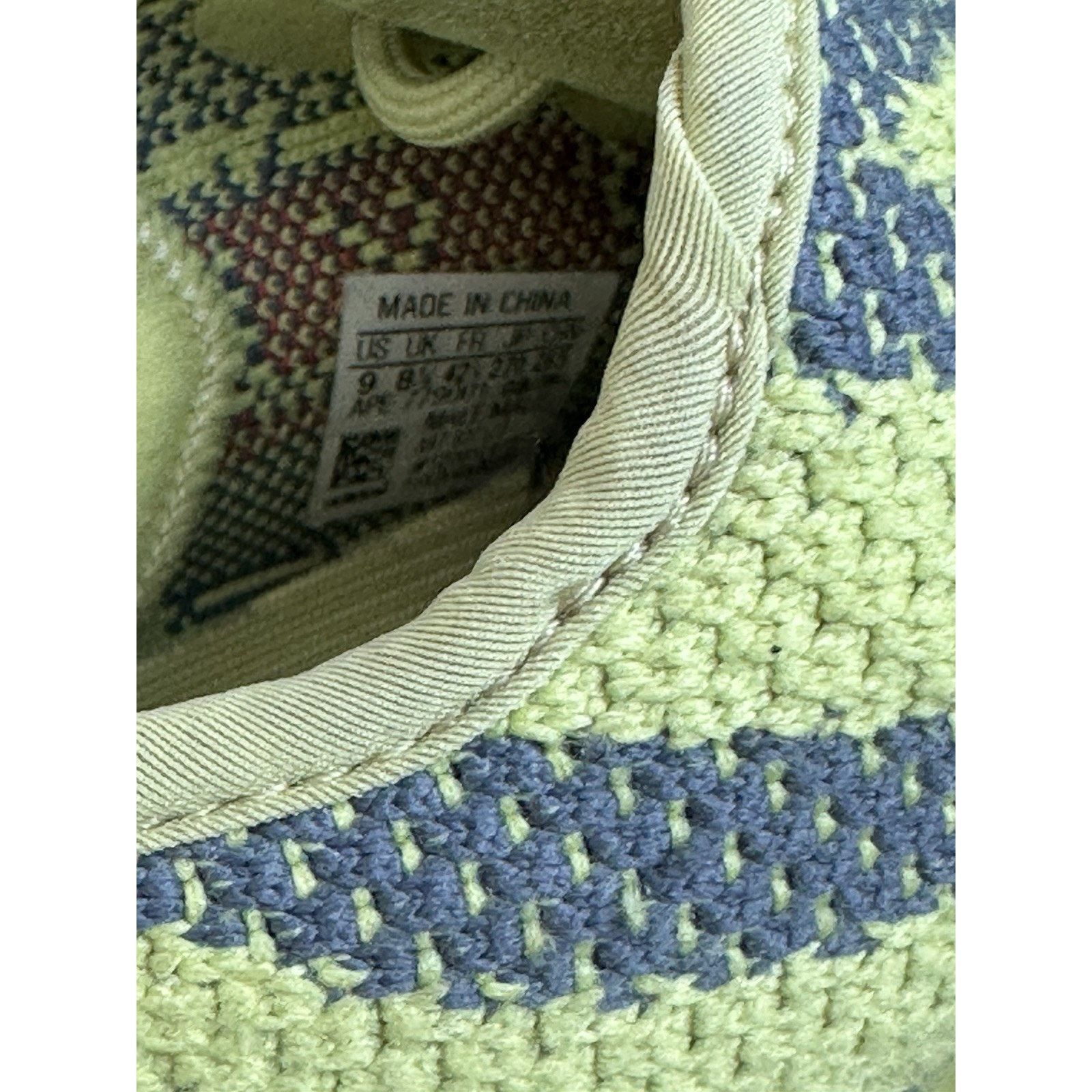 Adidas Adidas Yeezy 350 v2 frozen yellow sz 9 men’s sneakers Size US 9 / EU 42 - 6 Thumbnail