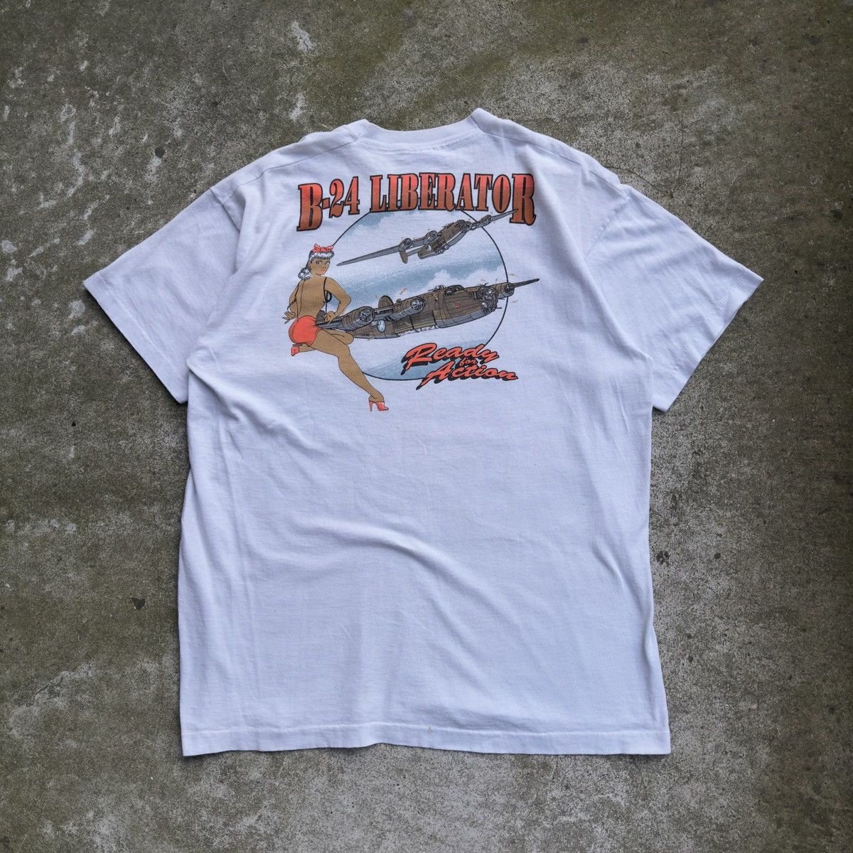 image of Vintage 1990S B-24 Liberator Pin Up Girl Tee XL in White, Men's