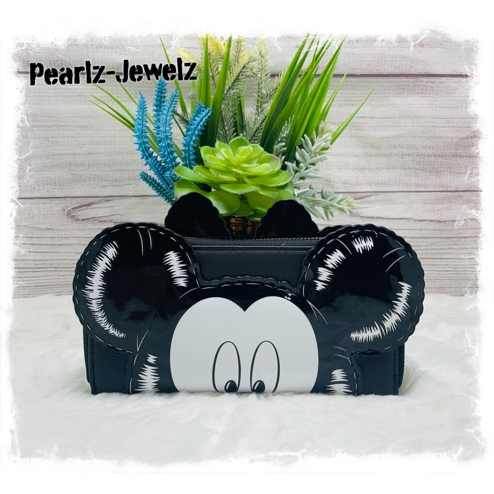 Disney Loungefly Disney Mickey & Minnie Mouse Reversible Balloon Co Size ONE SIZE - 1 Thumbnail