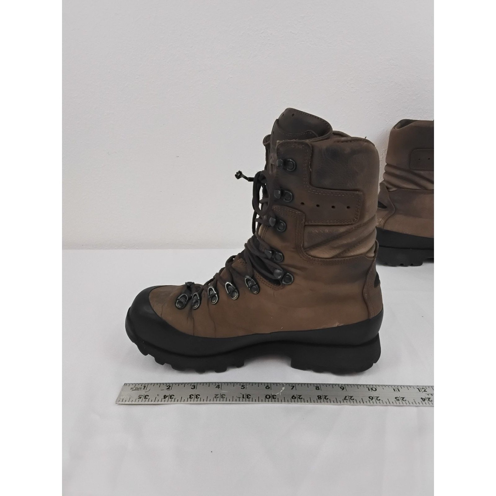 Kennetrek Mountian Extreme 420-NI Boots Men's 8.5 Brown