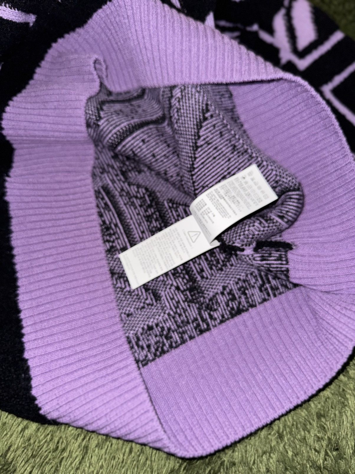 WE11DONE [M] We11done Square Logo Jacquard Fleece Knit Size US M / EU 48-50 / 2 - 6 Thumbnail