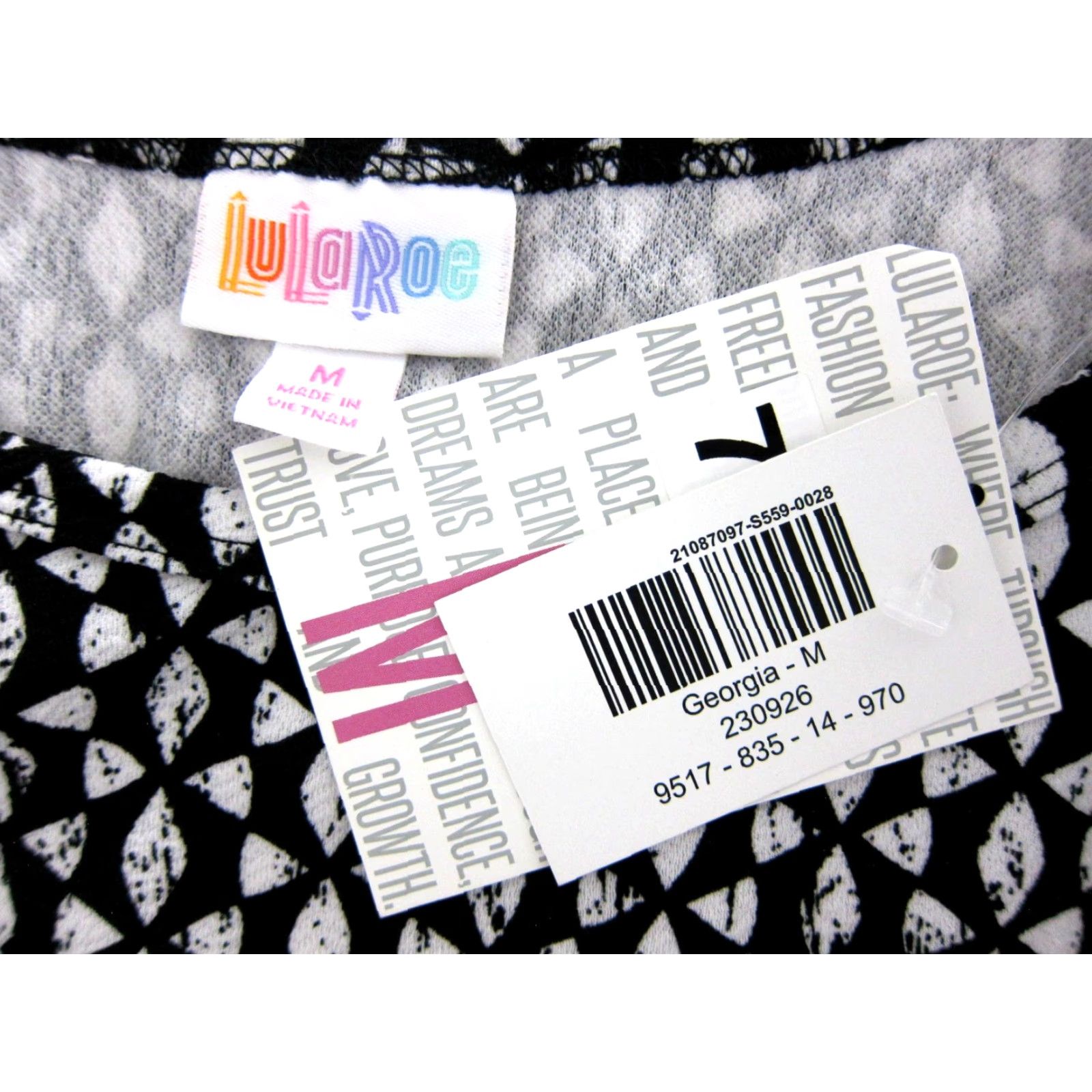 Vintage NWT LuLaRoe Black White Geometric Stretch Tiered Long Sleeve Georgia Dress M Size M / US 6-8 / IT 42-44 - 3 Thumbnail