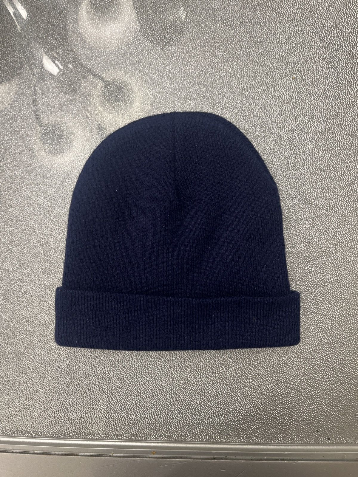 Other Men's Navy Blue Beanie (PRE-OWNED) Size ONE SIZE - 2 Thumbnail