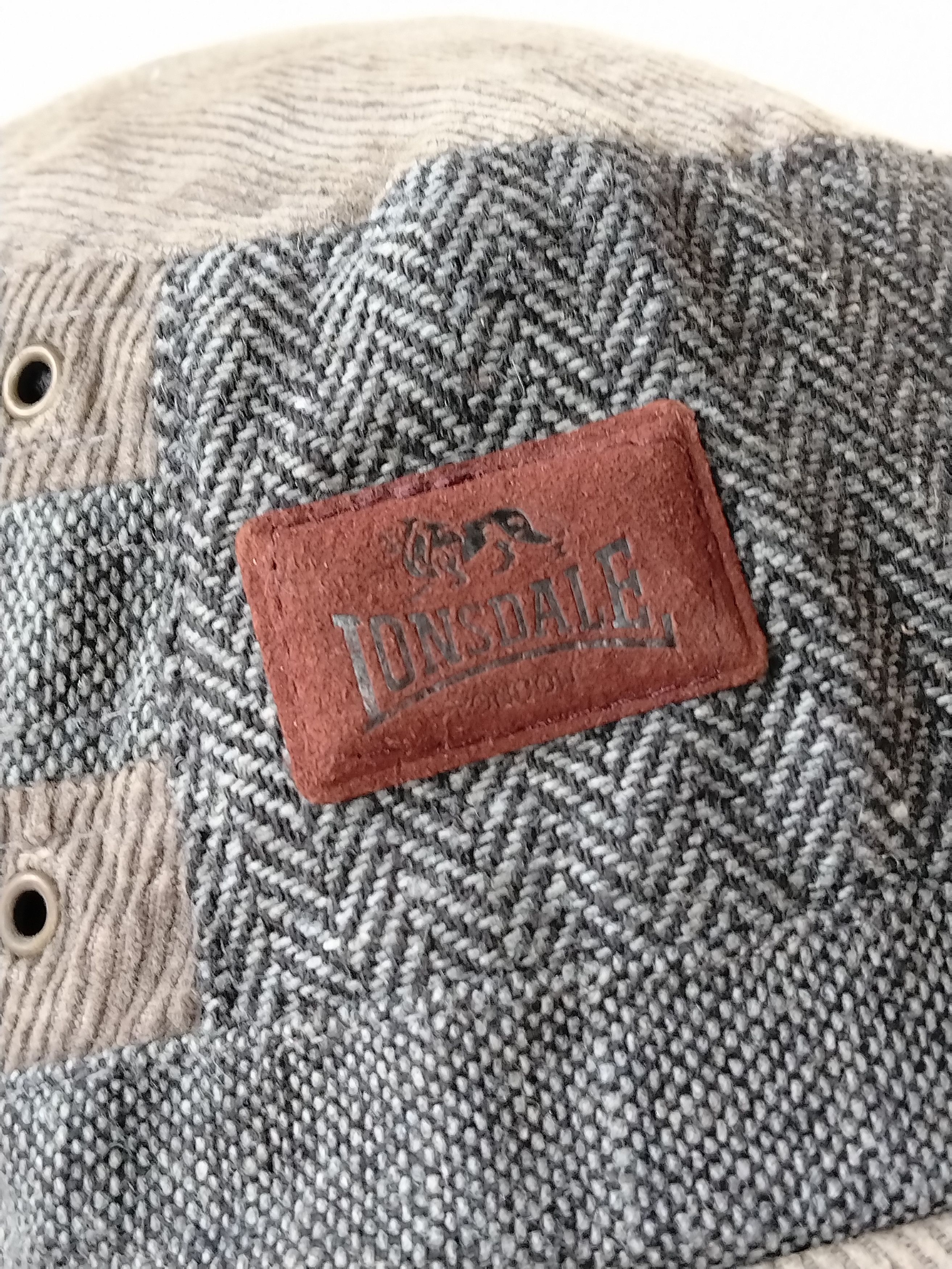 Lonsdale Lonsdale London grey herringbone tweed flat cap Size ONE SIZE - 6 Thumbnail