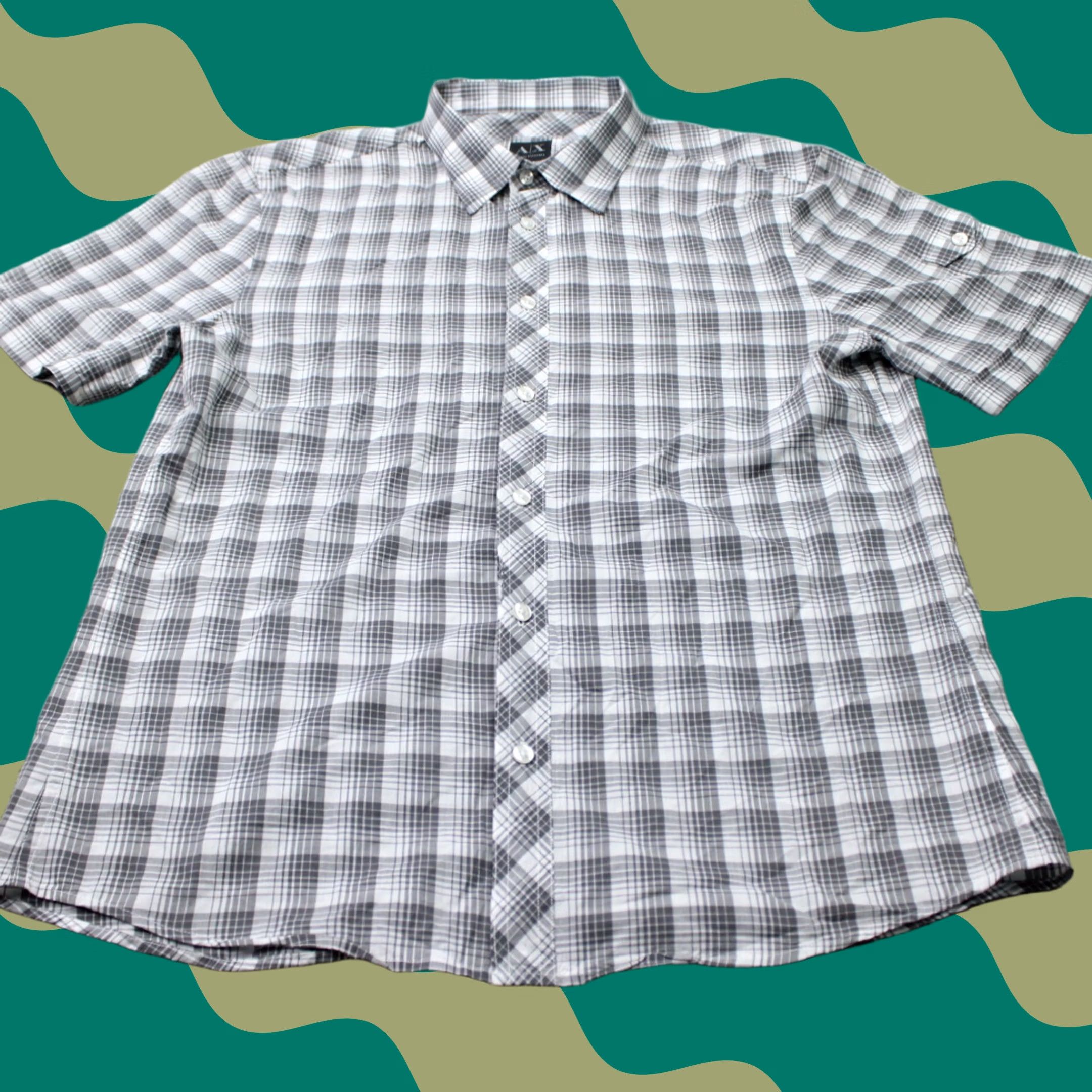 Armani Exchange A/X Armani Exchange Shirt Mens Large Gray/White 100% Cotton Short Sleeve Button-Up Plaid, Regular Fit, Casual Crew Neck? Size US L / EU 52-54 / 3 - 1 Thumbnail