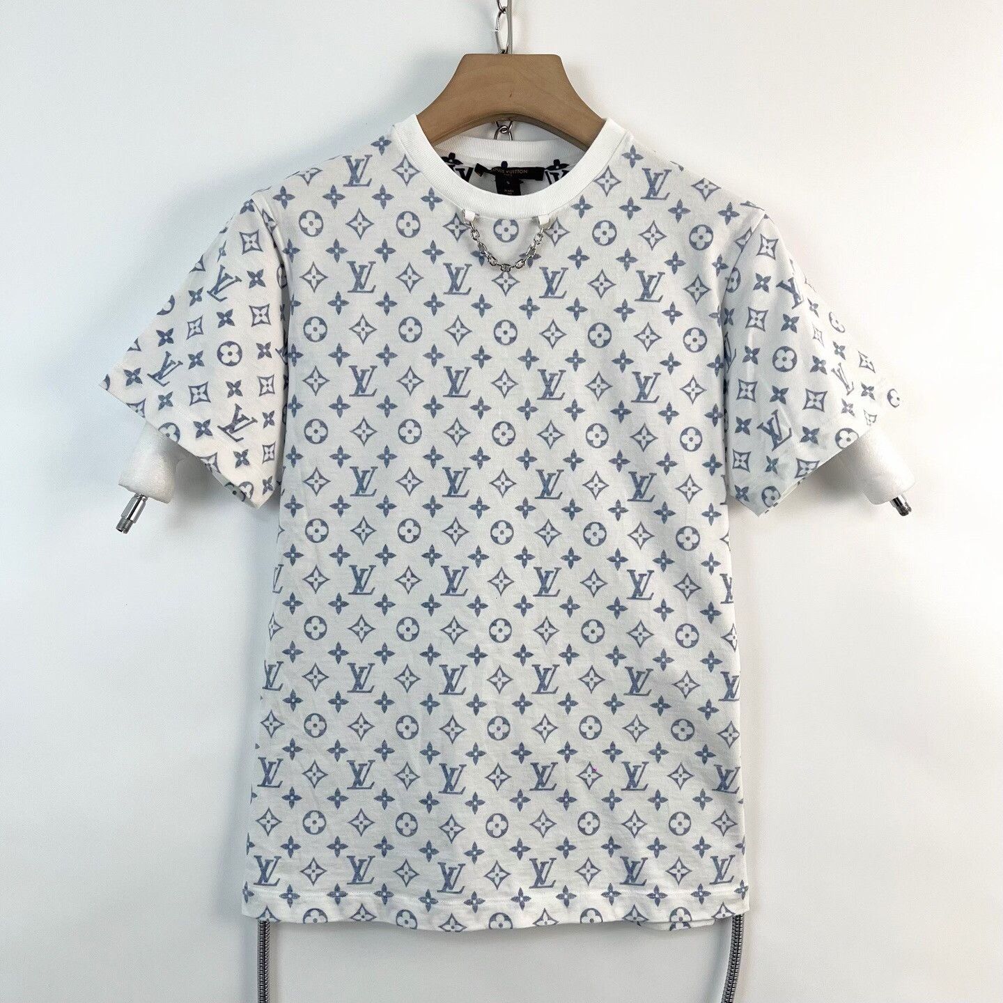 Louis Vuitton Louis Vuitton Monogram Chain Neck Short Sleeve Size S / US 4 / IT 40 - 1 Thumbnail