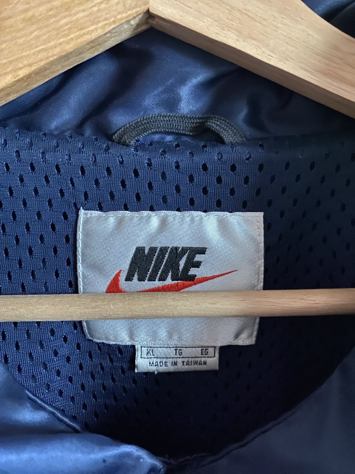 Nike Vintage 90s Nike Track Coach Jacket Size US XL / EU 56 / 4 - 5 Thumbnail