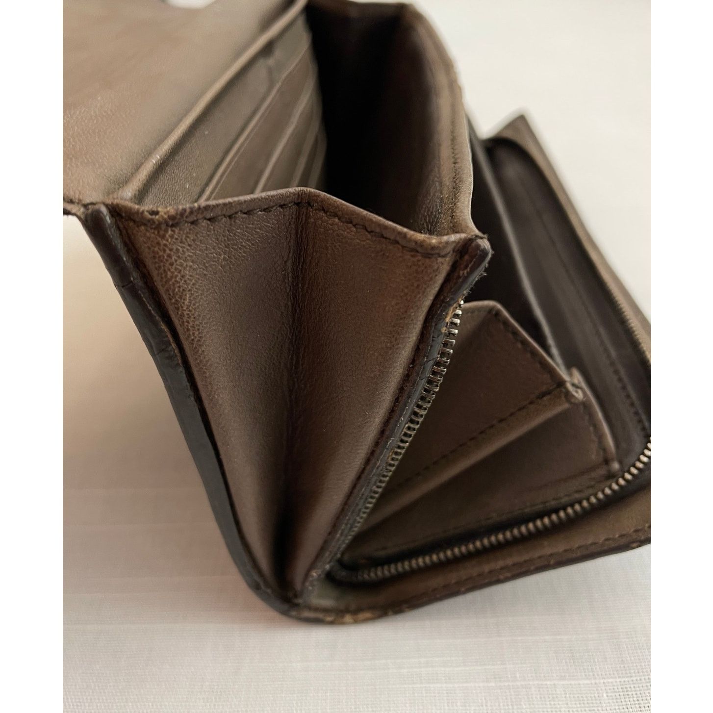 Bottega Veneta BOTTEGA VENETA RARE Intrecciato Long Wallet Pre-loved COA Size ONE SIZE - 9 Thumbnail