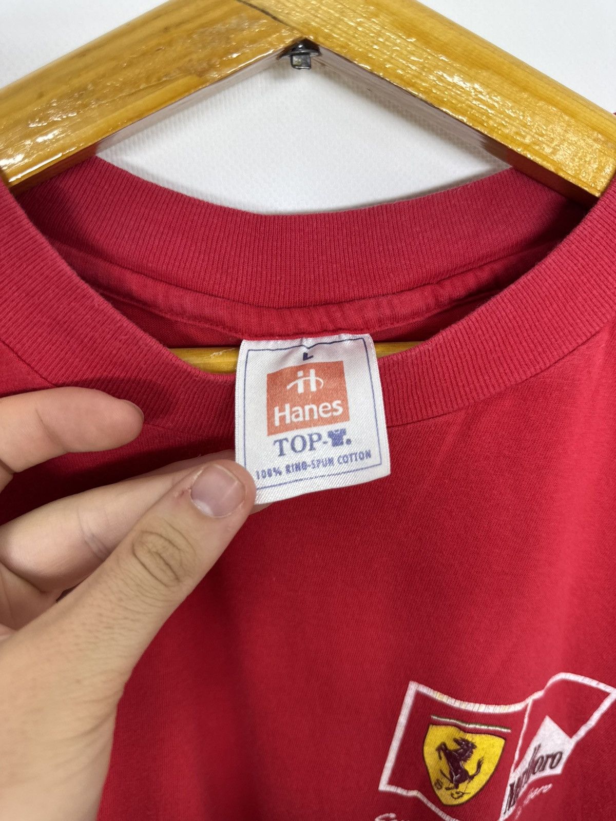 Hanes Vintage Ferrari Marlboro Men Racing T-Shirt 90’s Size US L / EU 52-54 / 3 - 8 Thumbnail