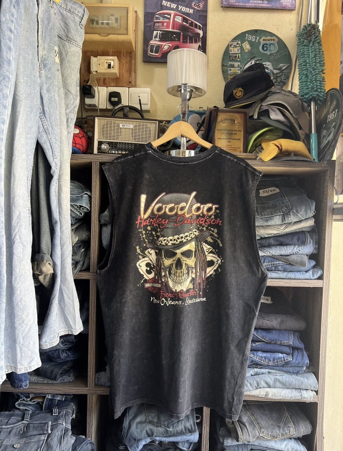 Harley Davidson 🔥Rare Voodoo Harley Davidson Sleeveless Tee Size US XL / EU 56 / 4 - 4 Thumbnail