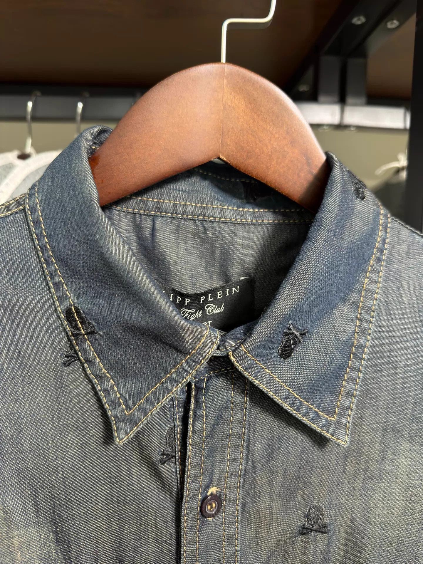 Philipp Plein Blue Embroidered Skull Denim Button-Up Shirt Size US XXS / EU 40 - 3 Thumbnail