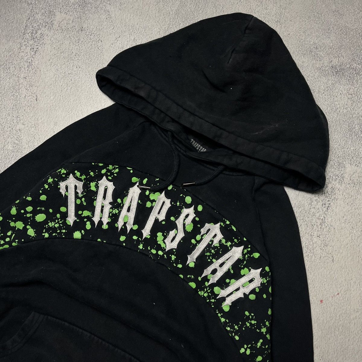 Trapstar London × Vintage Trapstar center logo faded drill vintage y2k hoodie Size US M / EU 48-50 / 2 - 3 Thumbnail