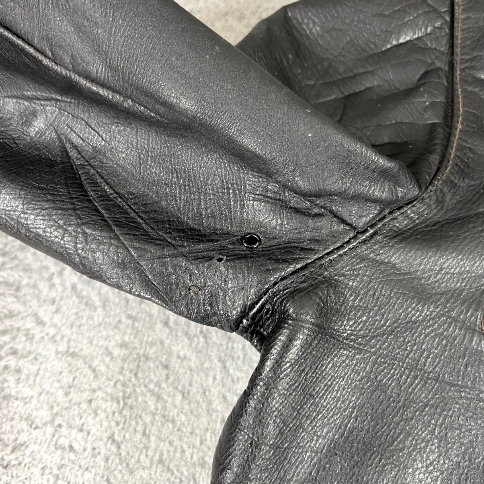 Brooks VINTAGE Brooks Leather Cafe Racer Jacket Sz 40 Black Motorcycle/ Biker 1960s Mens Size US XXS / EU 40 - 4 Thumbnail